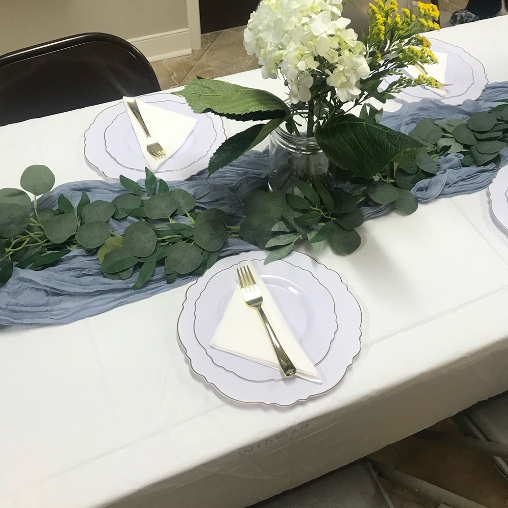 NWT Artificial Eucalyptus Garland
